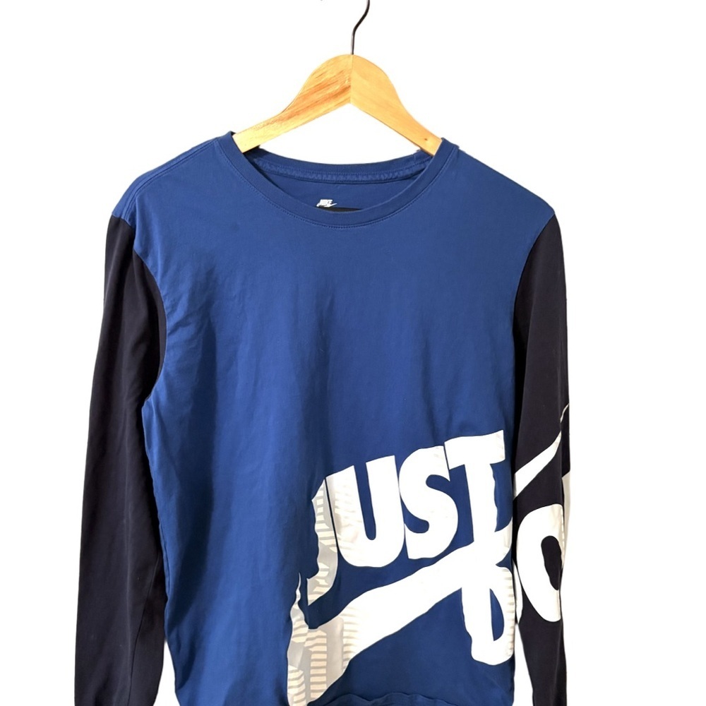 Nike Long Sleeve Blue Athletic Tee